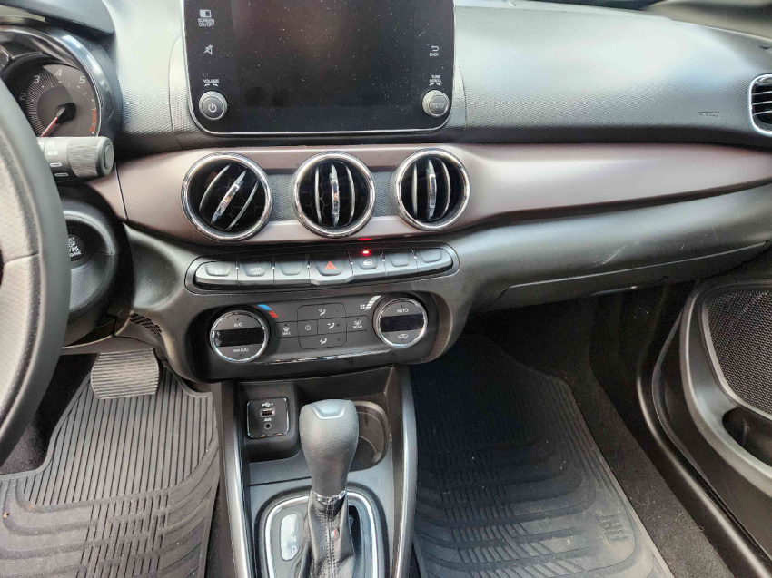 fiat cronos 1.3 flex automatico 2025