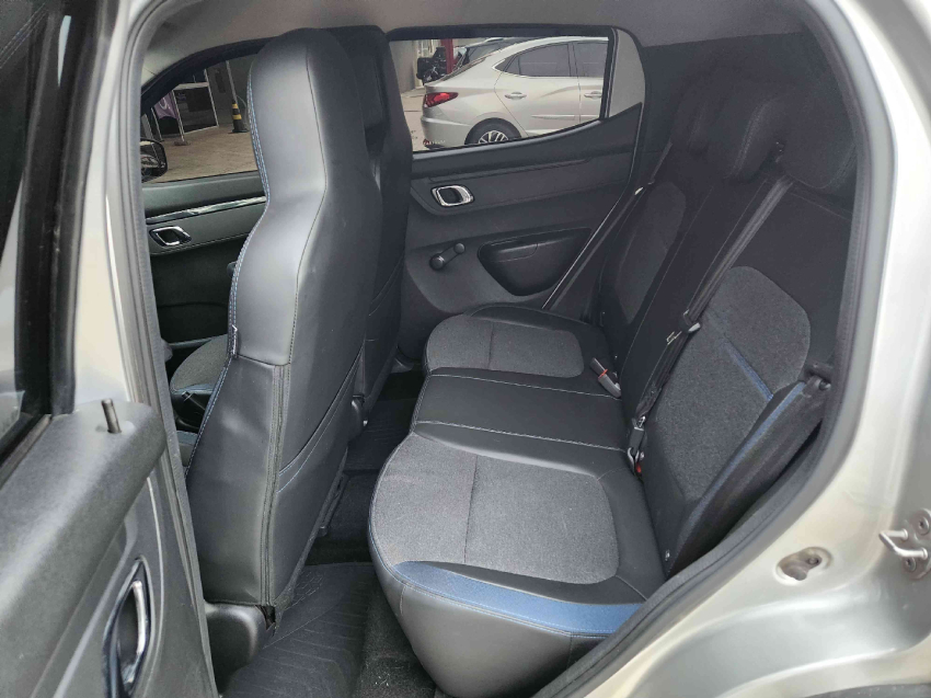 renault kwid 1.0 12v sce flex intense manual 4p 2024