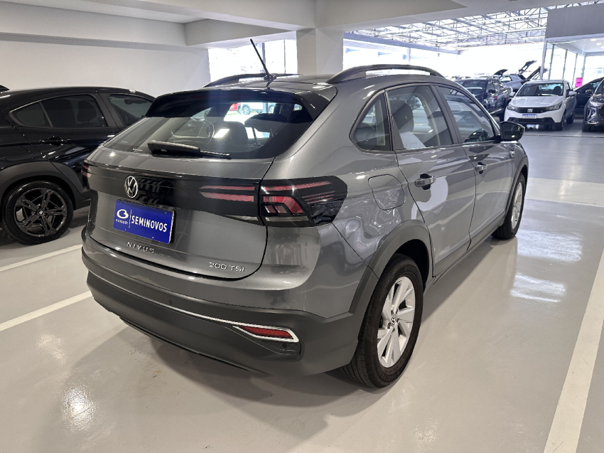 volkswagen nivus 1.0 200 tsi total flex comfortline automatico 4p 2024