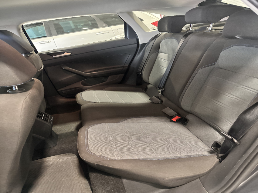 volkswagen nivus 1.0 200 tsi total flex comfortline automatico 4p 2024