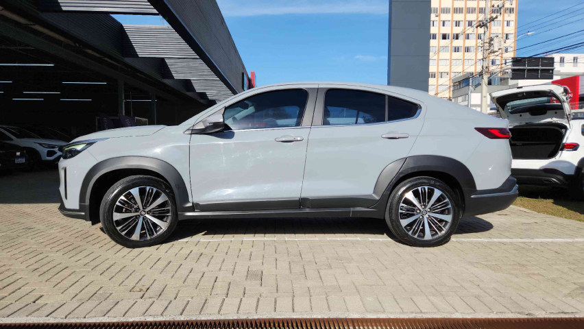 fiat fastback 1.0 turbo 200 flex audace cvt 4p automatico 2023