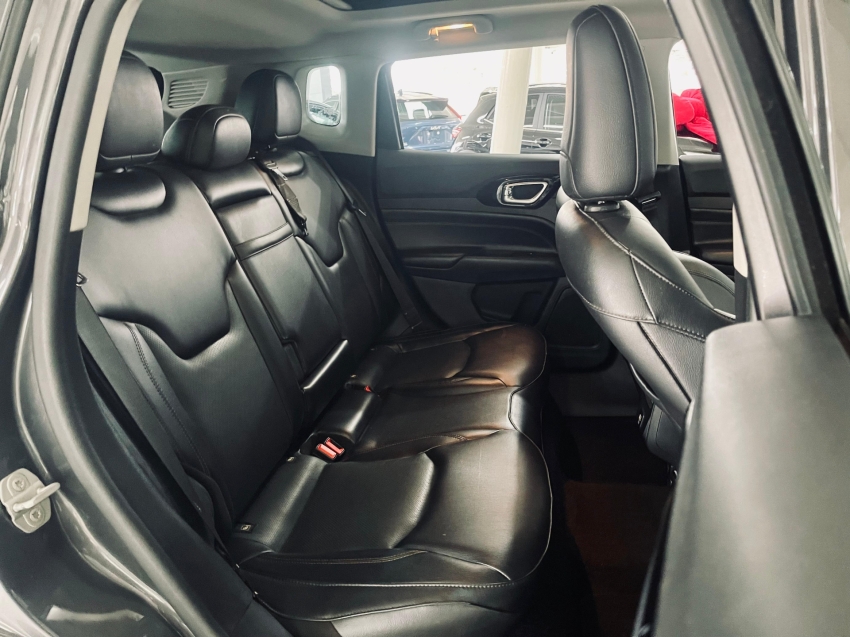 jeep compass 2.0 td350 turbo diesel limited at9 4p automatico 2022