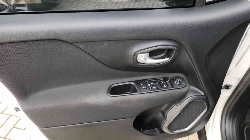 jeep renegade 1.3 flex automatico 2023