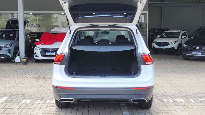 volkswagen tiguan 1.4 250 tsi total flex allspace comfortline tiptronic semiautomatico 20186