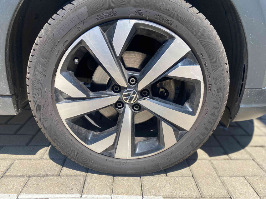 volkswagen nivus 1.0 200 tsi total flex highline automatico 4p 20229