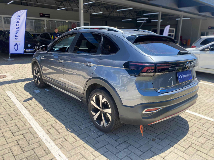 volkswagen nivus 1.0 200 tsi total flex highline automatico 4p 20227