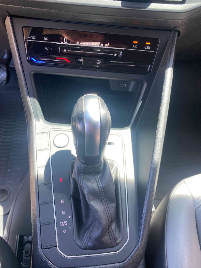 volkswagen nivus 1.0 200 tsi total flex highline automatico 4p 202217