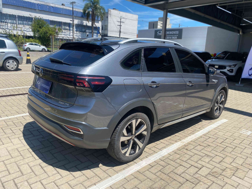 volkswagen nivus 1.0 200 tsi total flex highline automatico 4p 20224