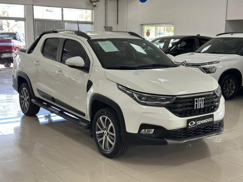 fiat strada 1.3 firefly flex volcano cd cvt 4p automatico 20234