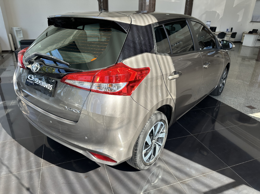 toyota yaris 1.3 16v flex xl live multidrive automatico 20217