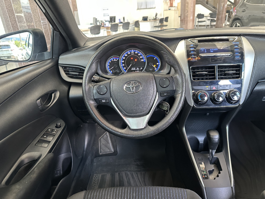 toyota yaris 1.3 16v flex xl live multidrive automatico 202112