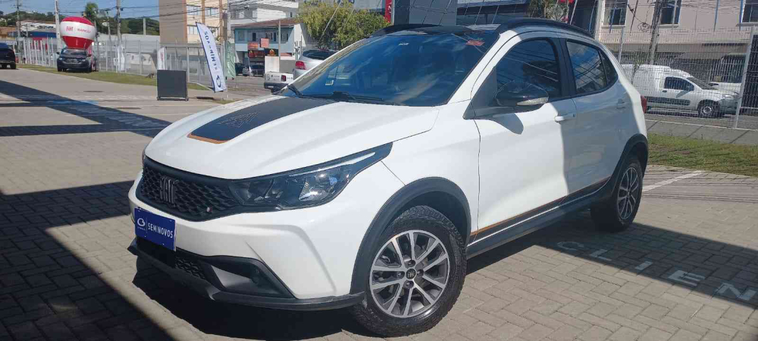 fiat argo 1.3 firefly flex trekking manual 4p 2025