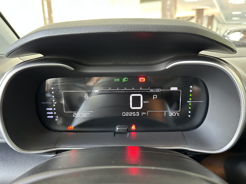 citroen c4 cactus 1.6 thp flex shine pack eat6 4p automatico 202417