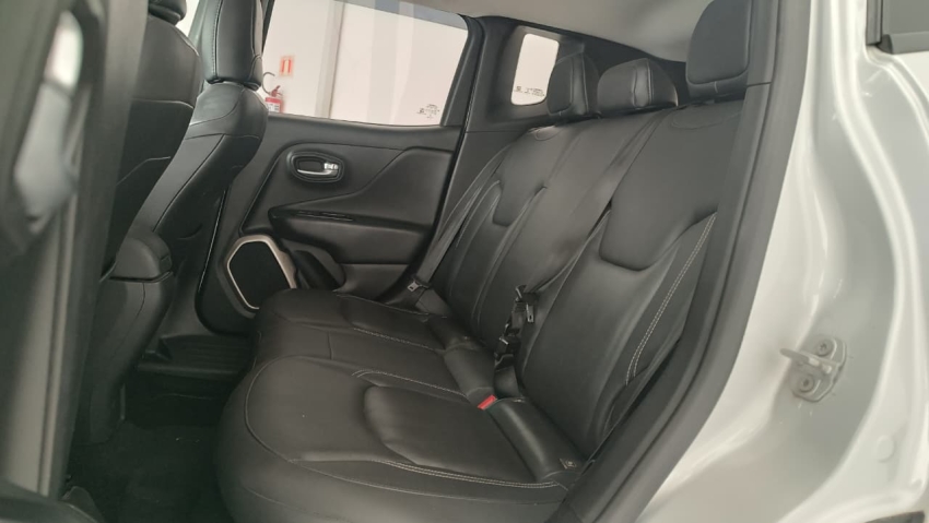 jeep renegade 1.8 16v flex longitude 4p automatico 201613