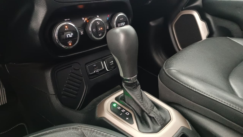 jeep renegade 1.8 16v flex longitude 4p automatico 201620