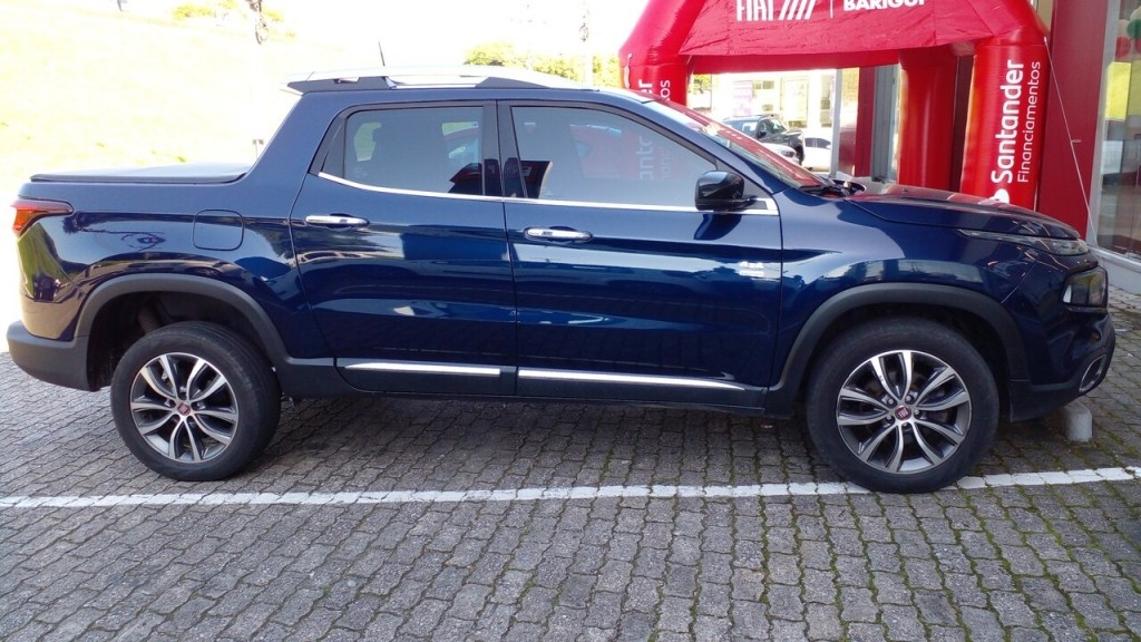 fiat toro volcano 4x4 2.0 16v at9 diesel 4p automatico 20211
