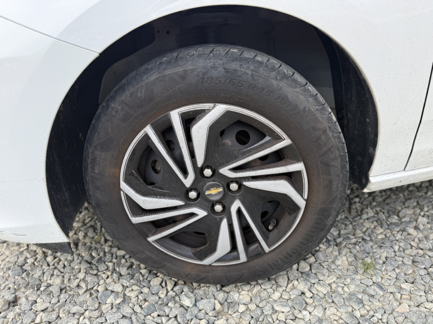 chevrolet onix 1.0 turbo flex lt manual 4p 20206