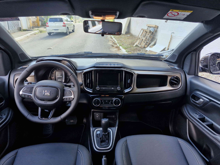 fiat strada 1.3 firefly flex volcano cd cvt 2025