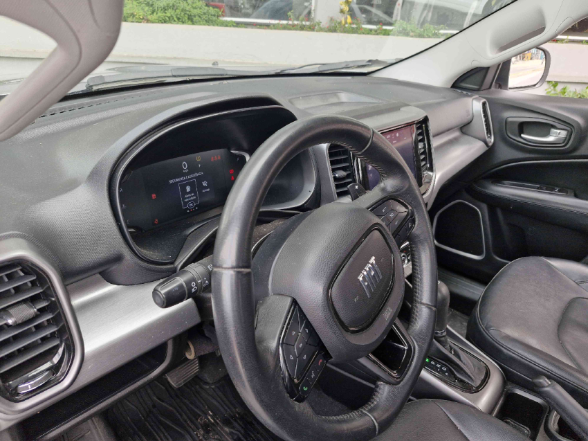 fiat toro 1.3 turbo 270 flex freedom at6 2023