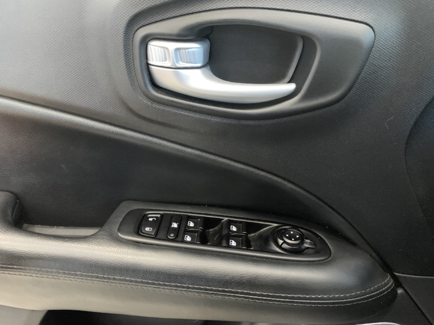 fiat toro 1.3 turbo 270 flex freedom at6 2023