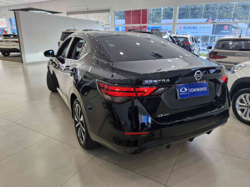 nissan sentra 2.0 16v gasolina advance xtronic 2024