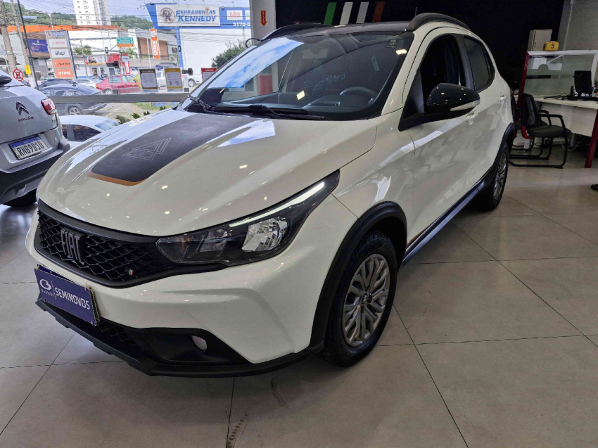 fiat argo 1.3 firefly flex trekking manual 4p 2023
