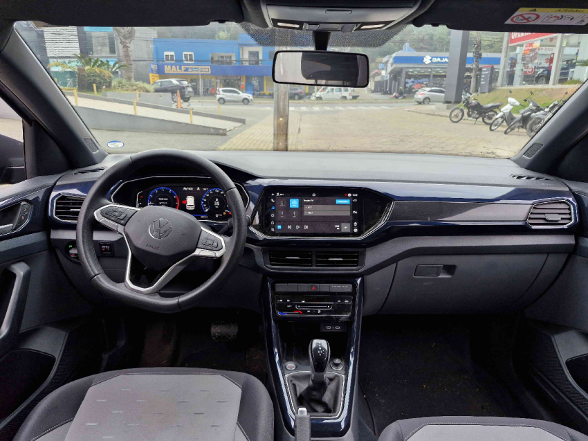 volkswagen t-cross 1.0 200 tsi total flex automatico 4p 2024