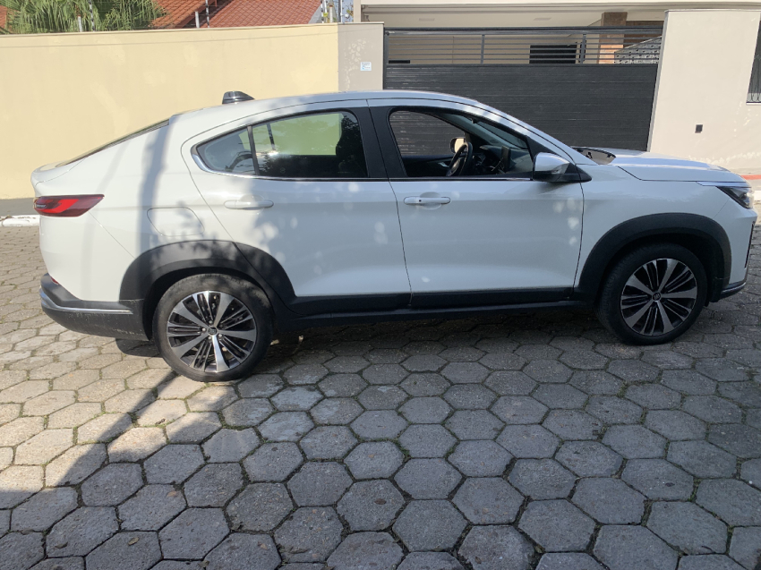 fiat fastback 1.0 turbo 200 flex audace cvt 4p automatico 2023