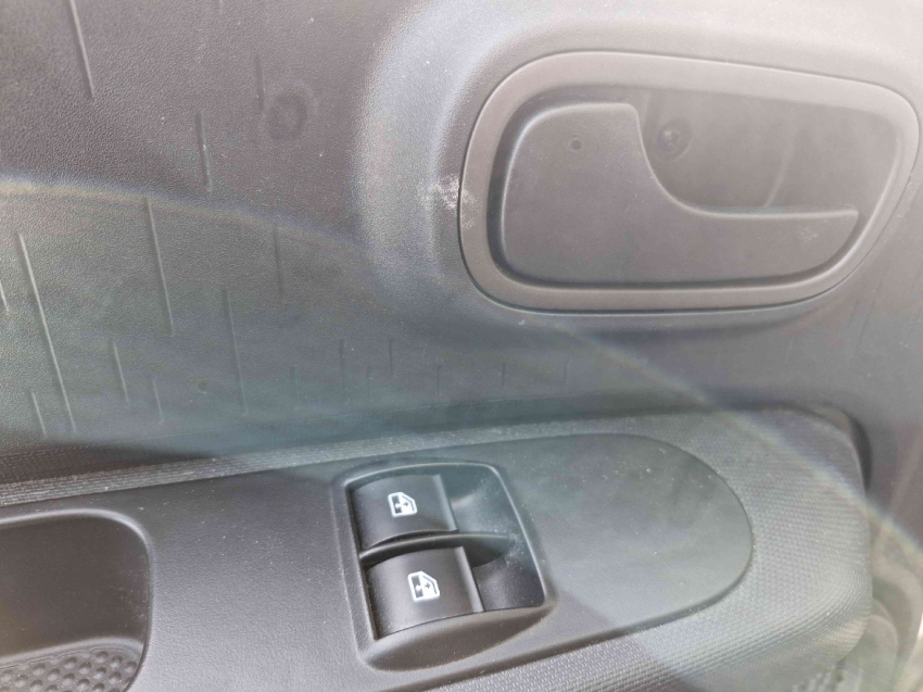 fiat mobi 1.0 evo flex trekking manual 4p 2025