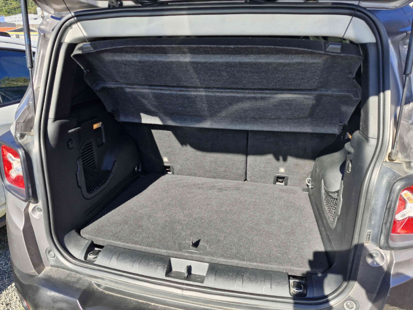 jeep renegade 1.8 16v flex longitude 4p automatico 2019