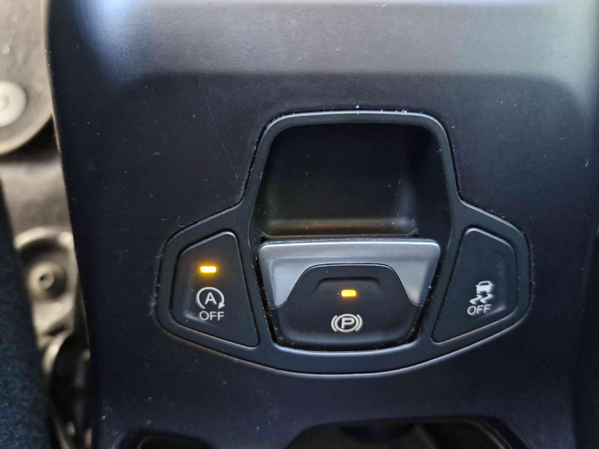 jeep renegade 1.8 16v flex longitude 4p automatico 2019