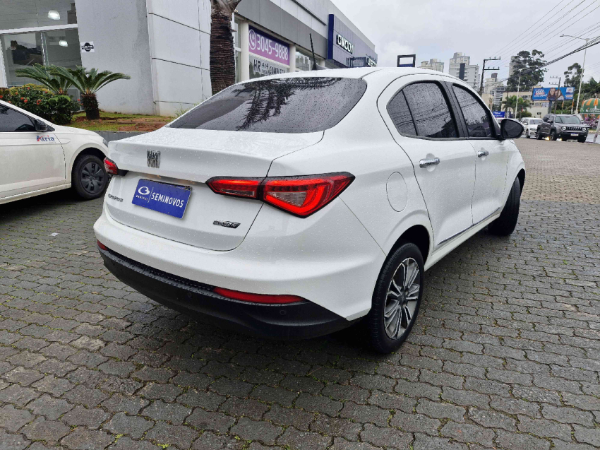 fiat cronos 1.8 e.torq flex precision at6 4p automatico 2021