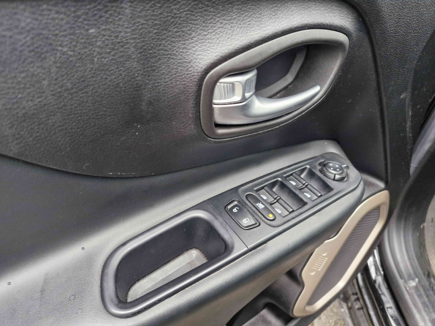 jeep renegade 1.8 16v flex longitude 4p automatico 2016
