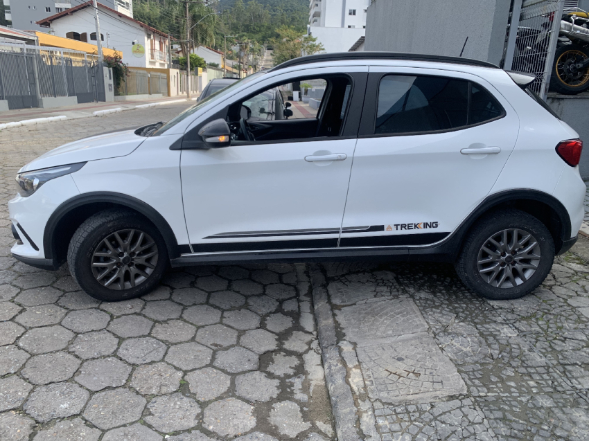 fiat argo 1.3 firefly flex trekking manual 4p 2020