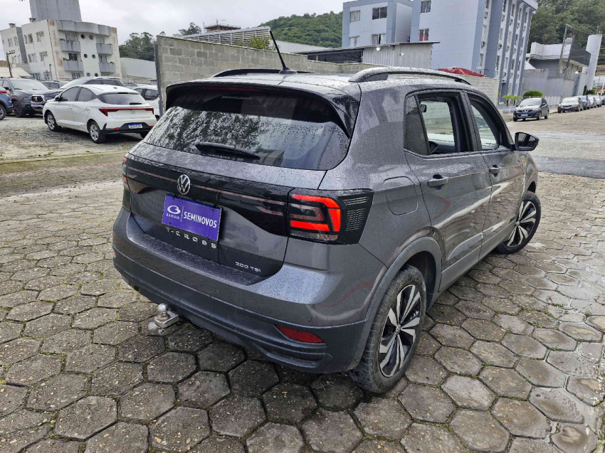 volkswagen t-cross 1.0 200 tsi total flex automatico 4p 2021