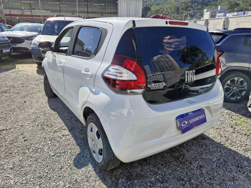 fiat mobi 1.0 evo flex like. manual 4p 2018