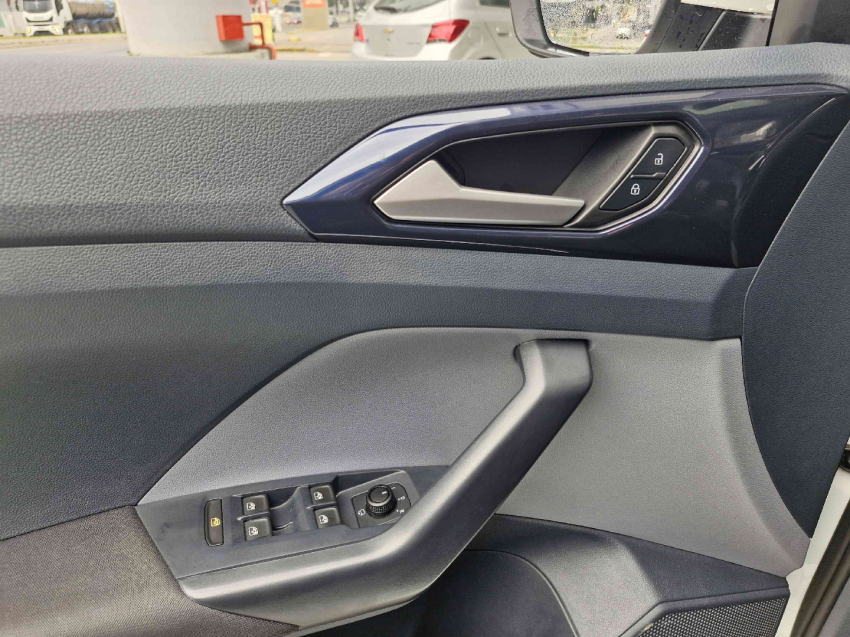 volkswagen t-cross 1.0 200 tsi total flex automatico 4p 2023