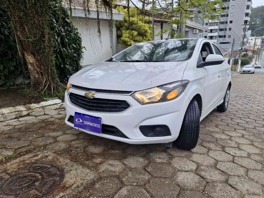 chevrolet onix 1.0 mpfi lt 8v flex 4p manual 2019
