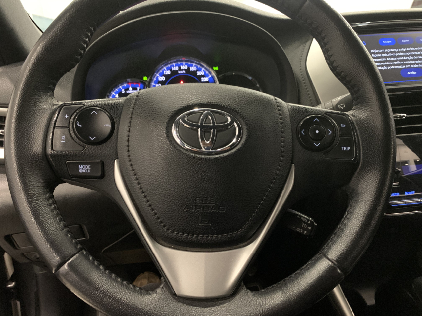 toyota yaris 1.5 16v flex x way connect multidrive 4p automatico 2022