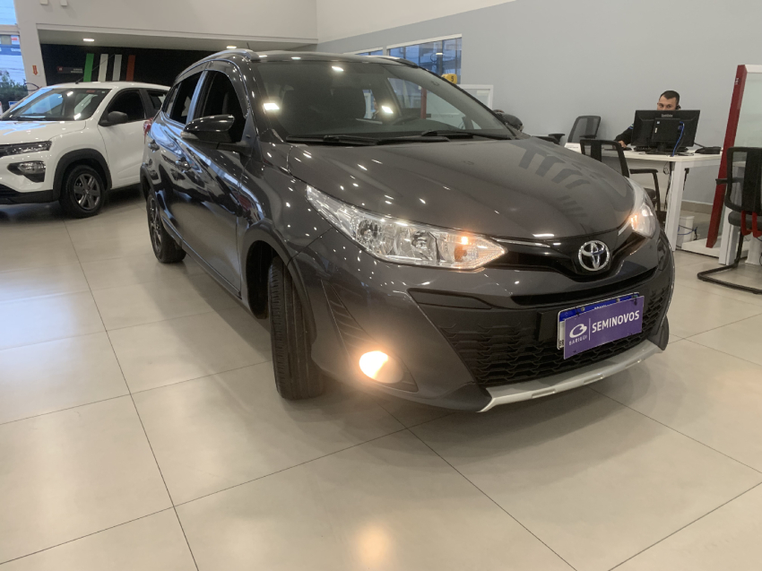 toyota yaris 1.5 16v flex x way connect multidrive 4p automatico 2022