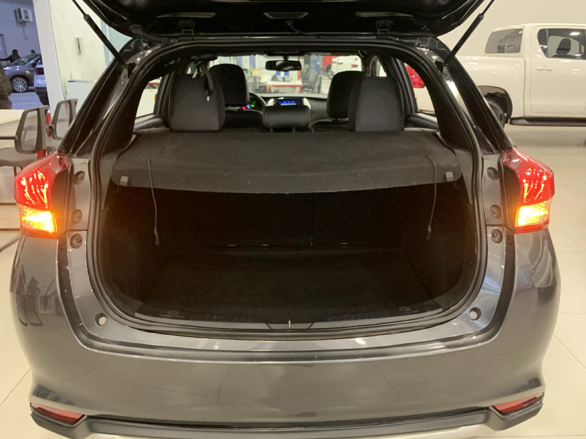 toyota yaris 1.5 16v flex x way connect multidrive 4p automatico 2022