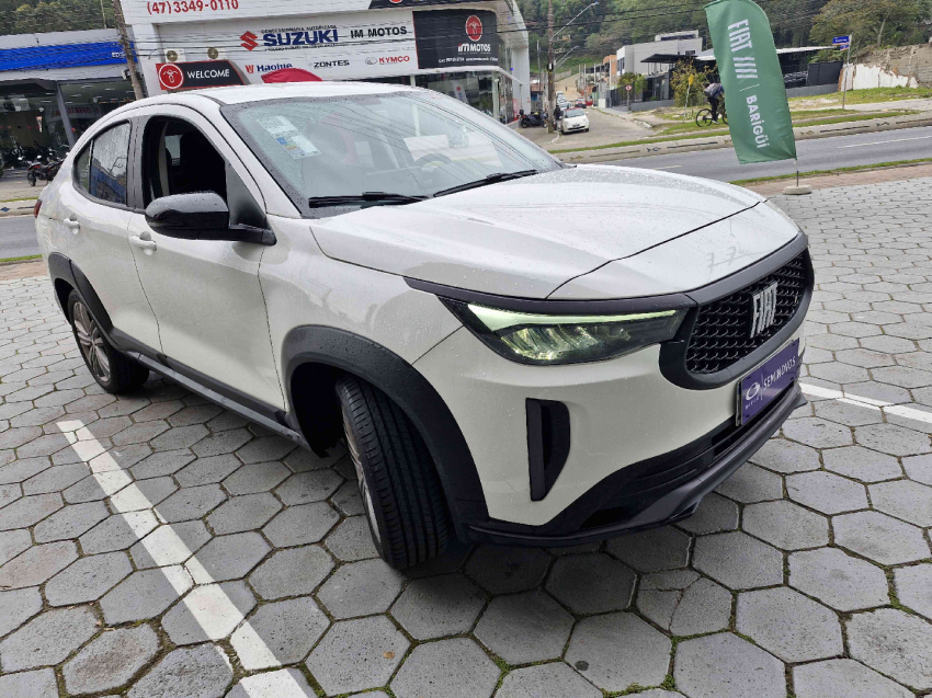 fiat fastback 1.0 turbo 200 flex cvt 4p automatico 2024