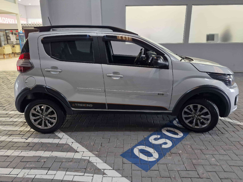 fiat mobi 1.0 evo flex trekking manual 4p 2025