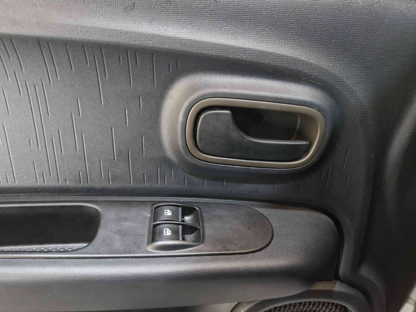fiat mobi 1.0 evo flex trekking manual 4p 2025