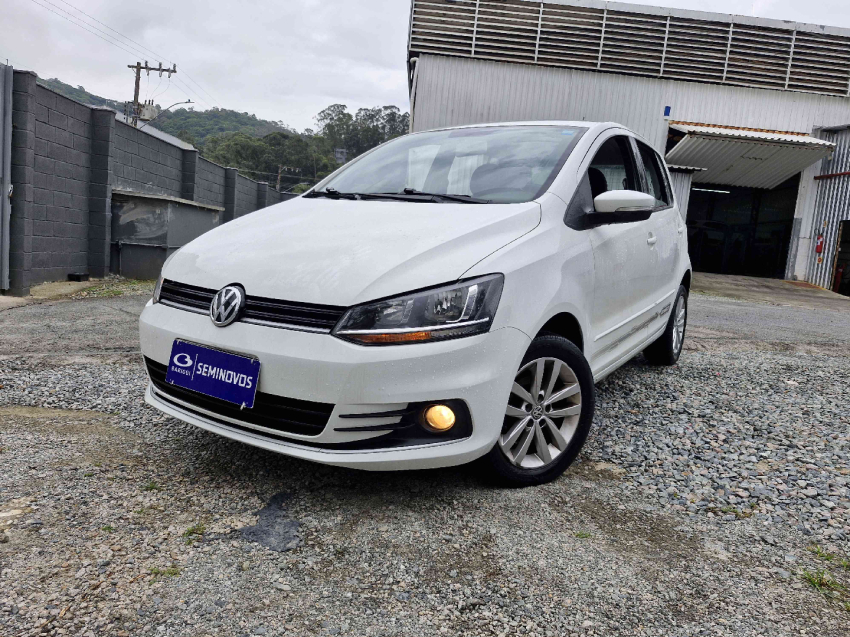 volkswagen fox 1.6 msi total flex connect 4p manual 2021