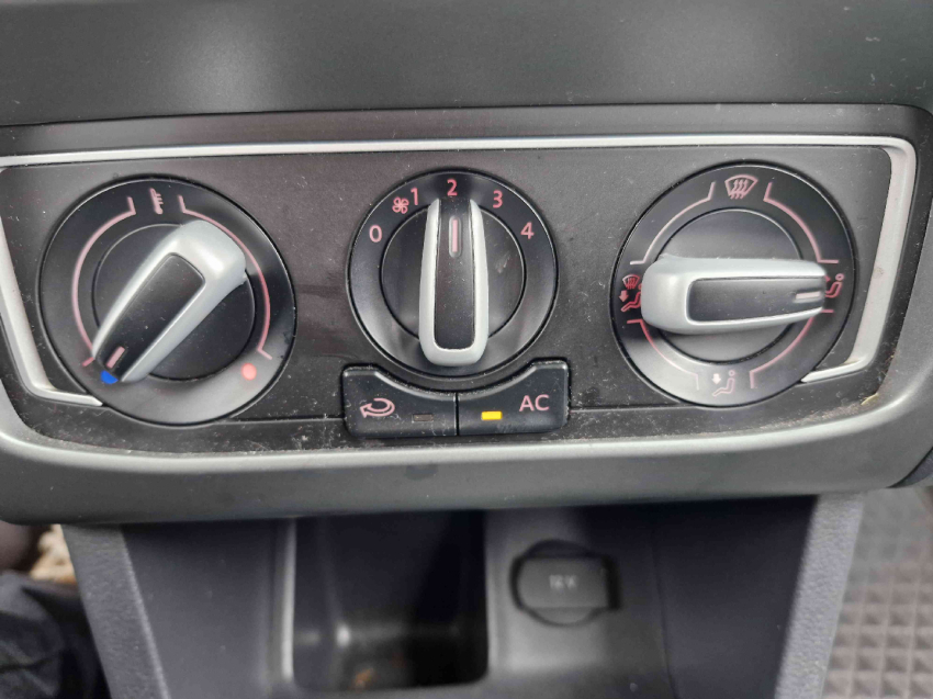 volkswagen fox 1.6 msi total flex connect 4p manual 2021