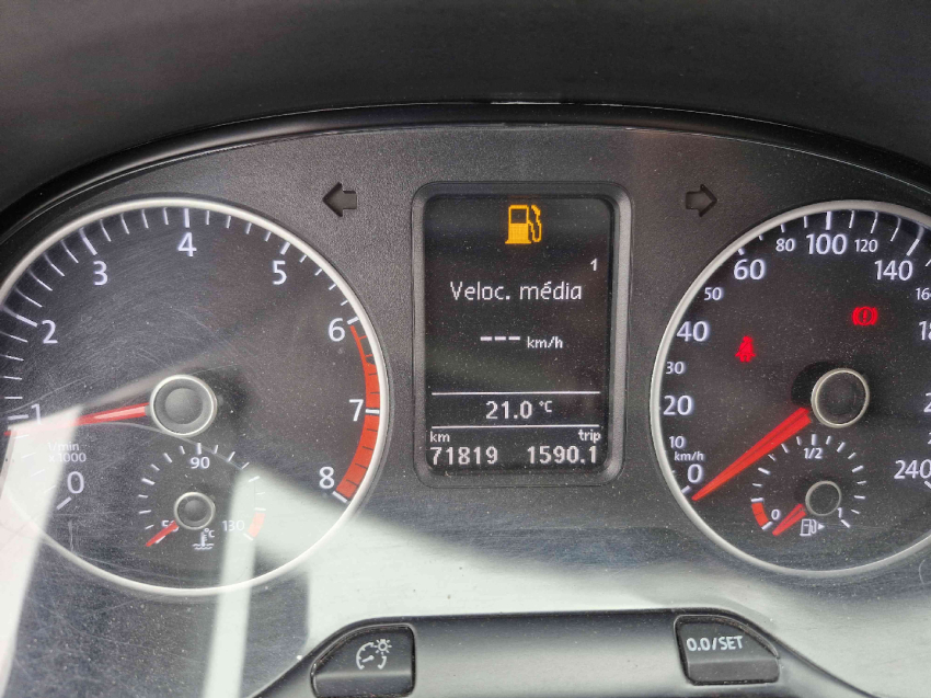 volkswagen fox 1.6 msi total flex connect 4p manual 2021