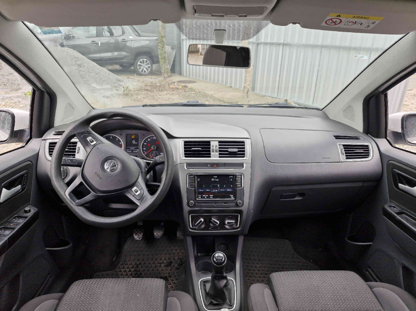 volkswagen fox 1.6 msi total flex connect 4p manual 2021