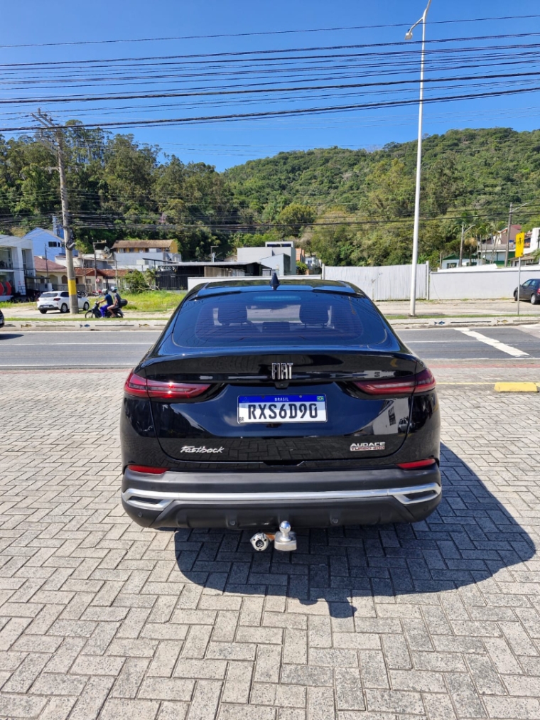 fiat fastback 1.0 flex automatico 2023