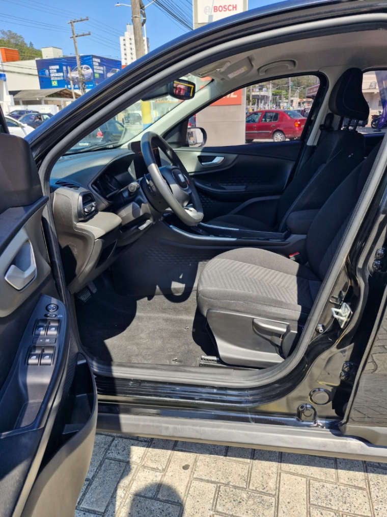 fiat fastback 1.0 flex automatico 2023